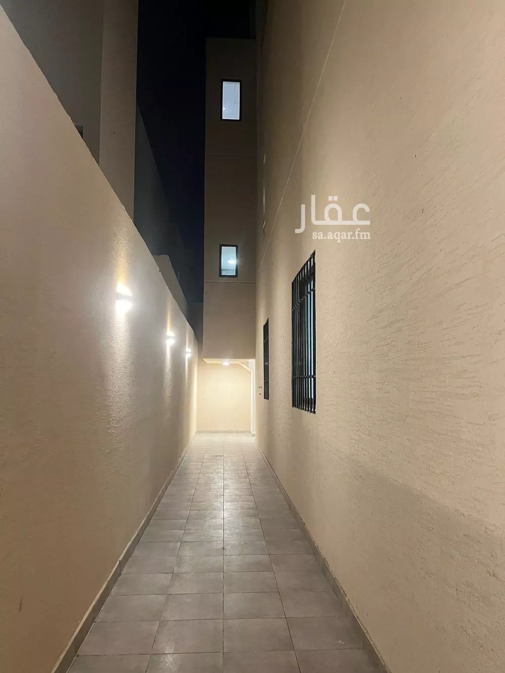 3 bedroom floor in Al Janadriyah 3