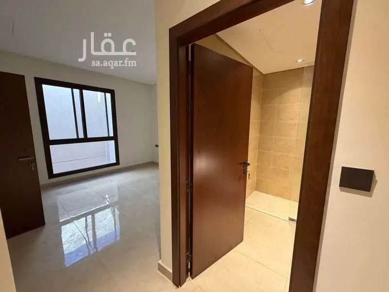 فيلا 5 غرف في العارض 21