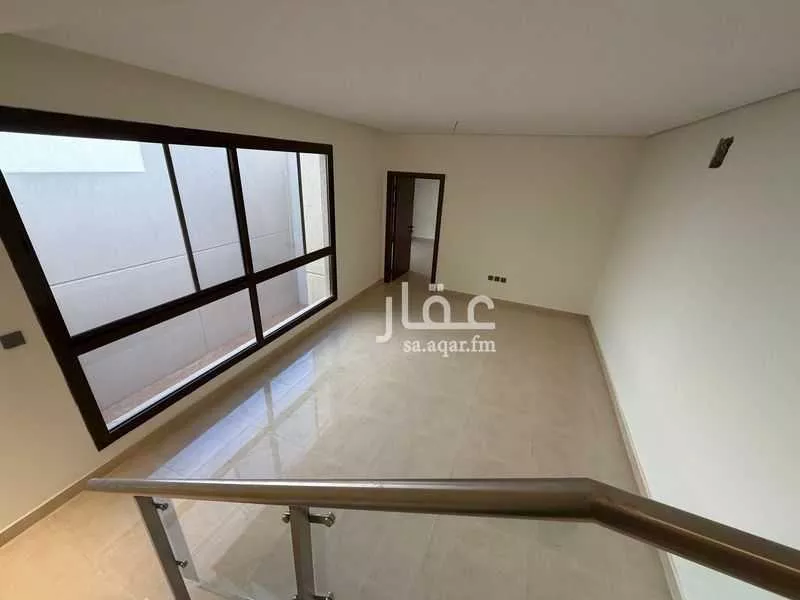 فيلا 5 غرف في العارض 25