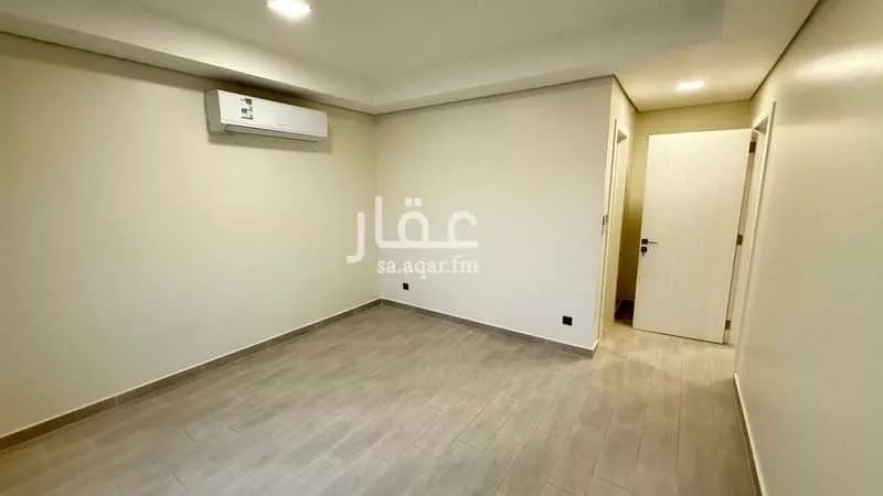 5 bedroom villa in Al Narjis 5