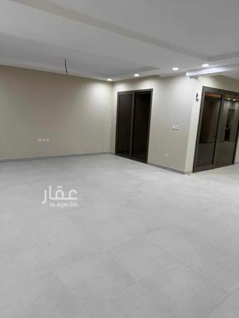 فيلا 5 غرف في الرمال 6