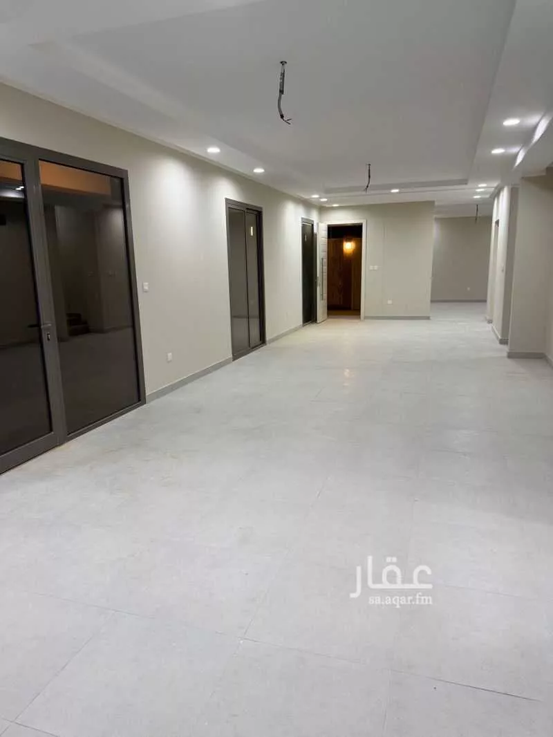 فيلا 5 غرف في الرمال 7