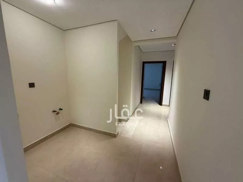 فيلا 5 غرف في العارض 15