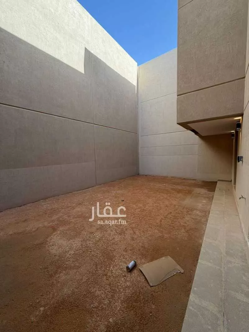 فيلا 5 غرف في العارض 20