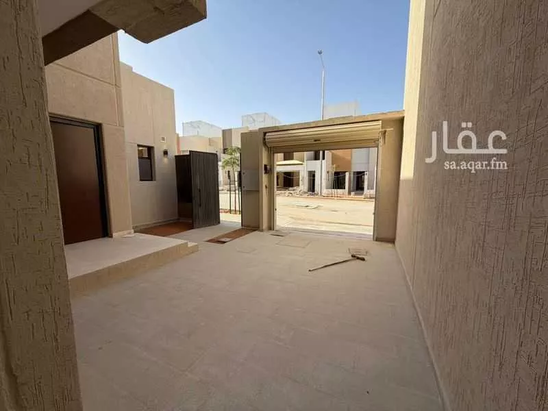 فيلا 5 غرف في العارض 21