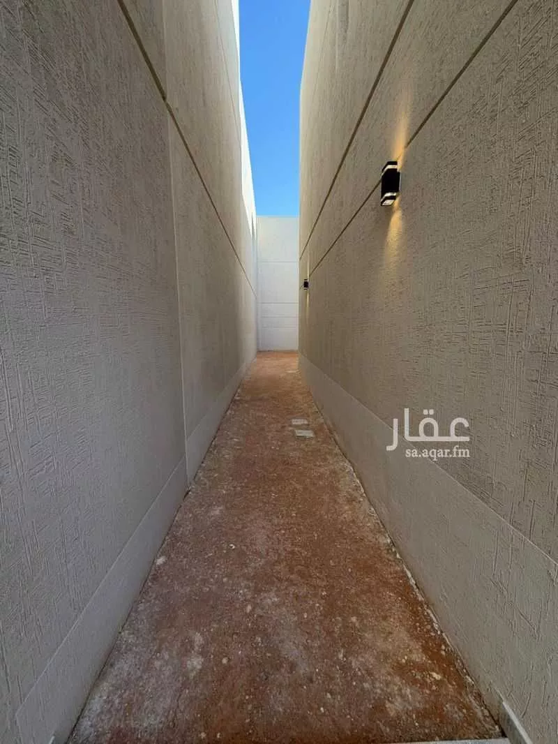 فيلا 5 غرف في العارض 23