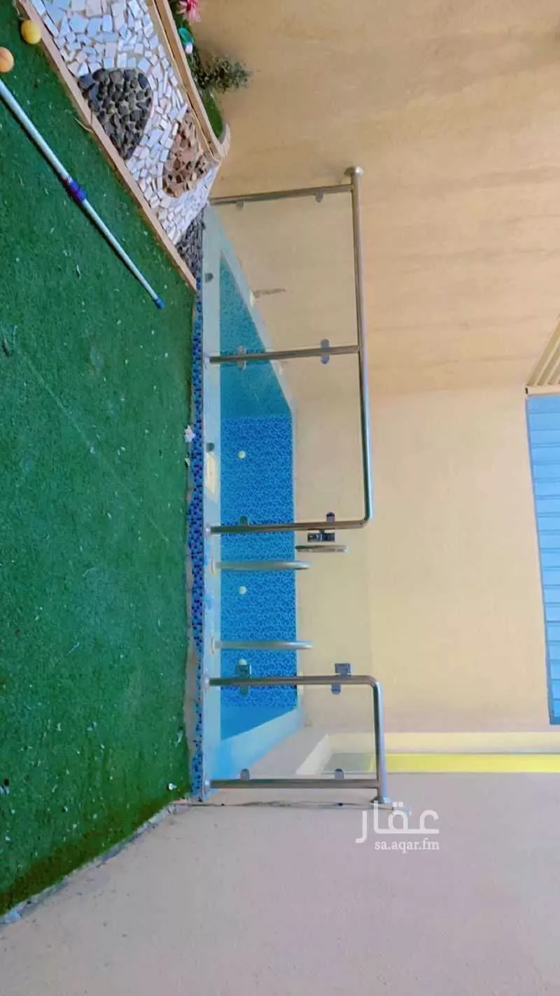 فيلا 7 غرف في عكاظ 6