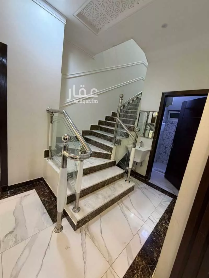 2 bedroom villa in Al Mahdiyyah 5