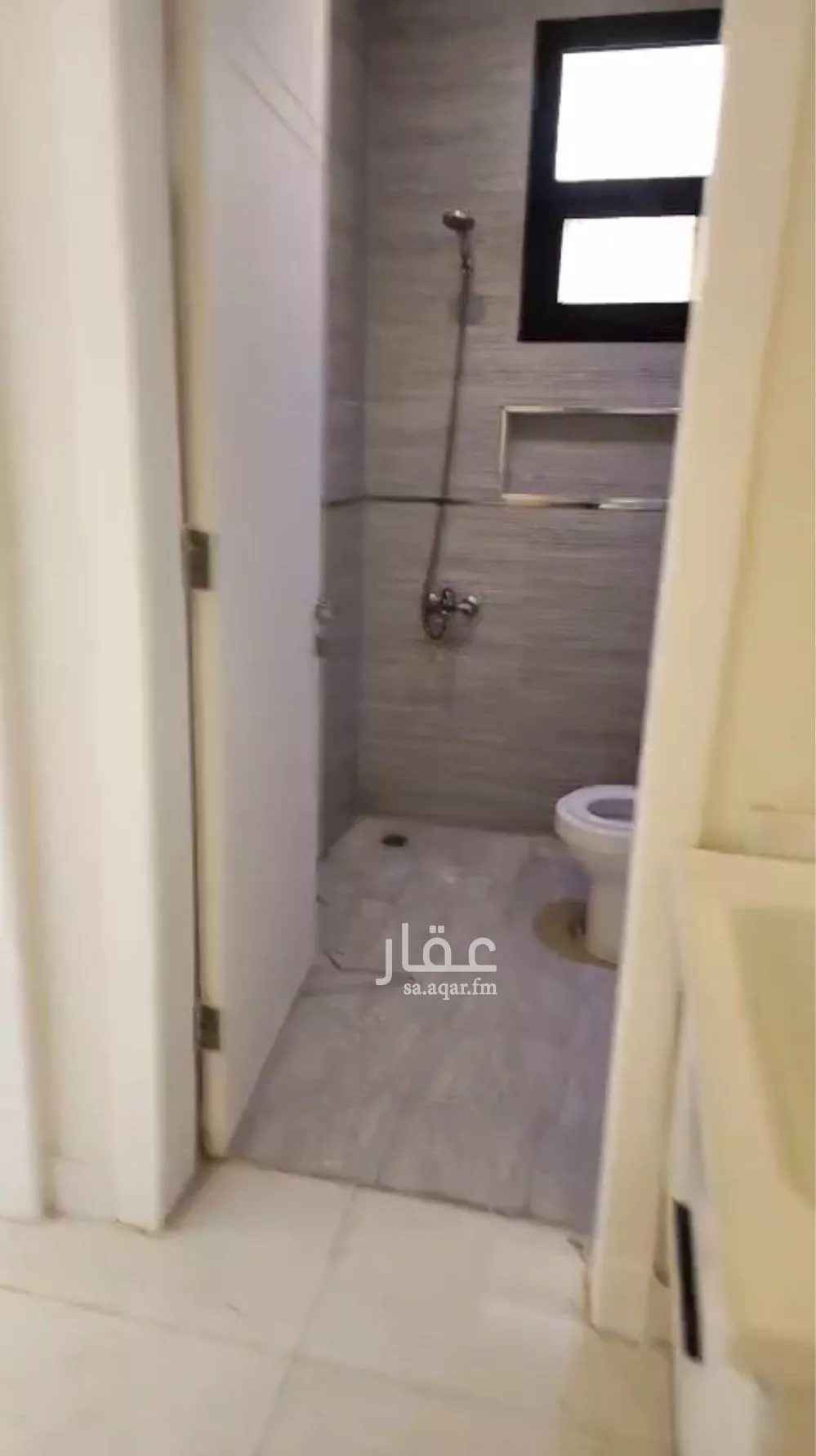 شقة 3 غرف في الملقا 3