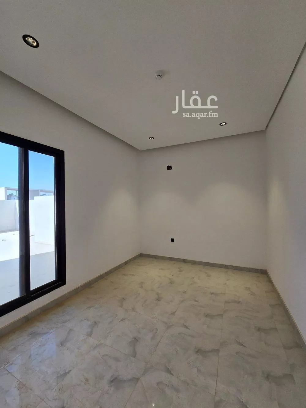 شقة 3 غرف في طويق 8
