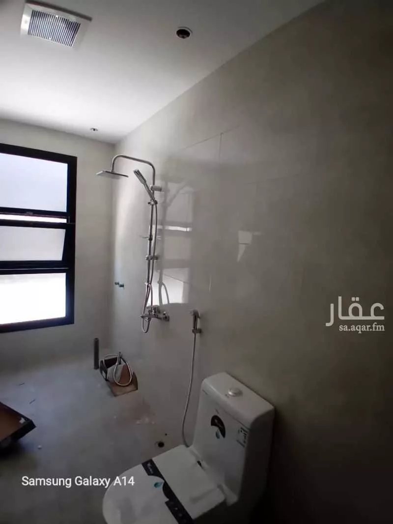 فيلا 3 غرف في الجنادرية 8