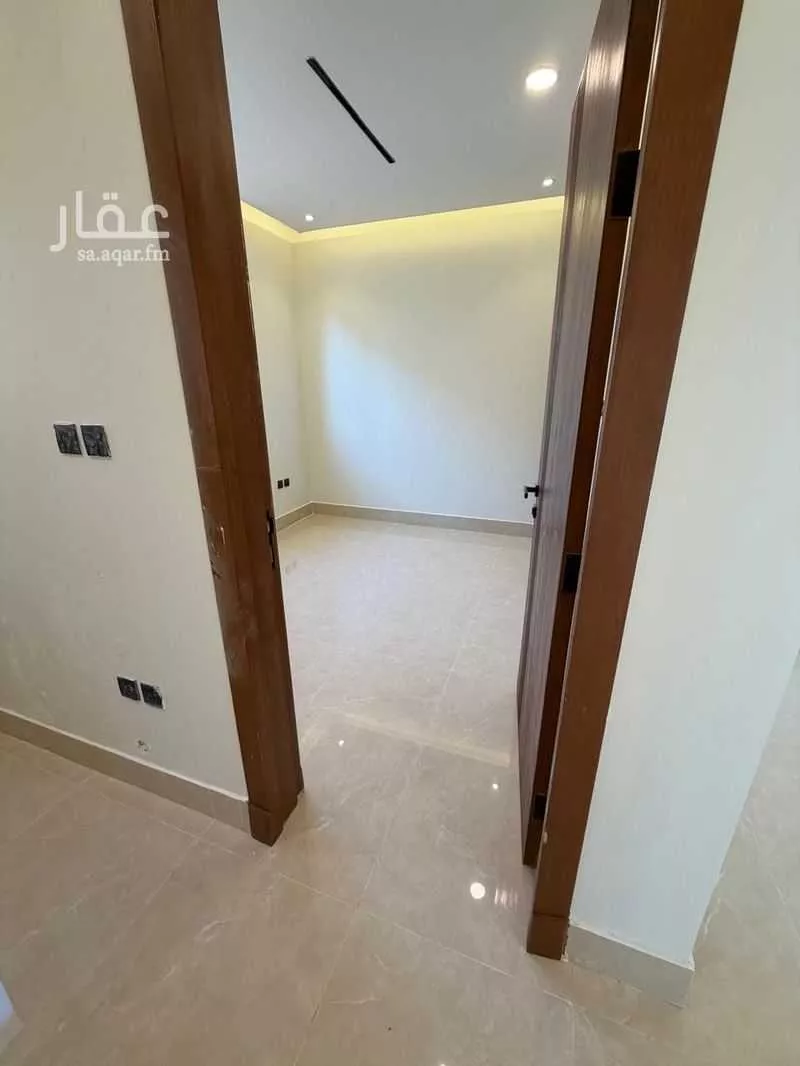 فيلا 6 غرف في النرجس 17