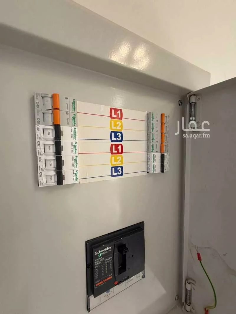 فيلا 5 غرف في ظهرة لبن 25