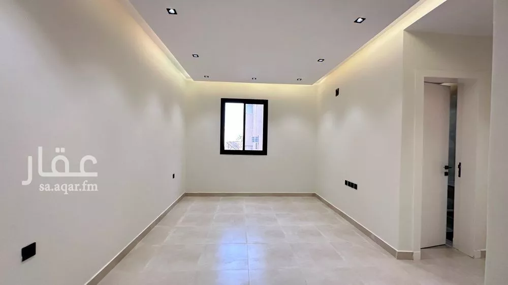 6 bedroom apartment in Tuwaiq, Riyadh 12