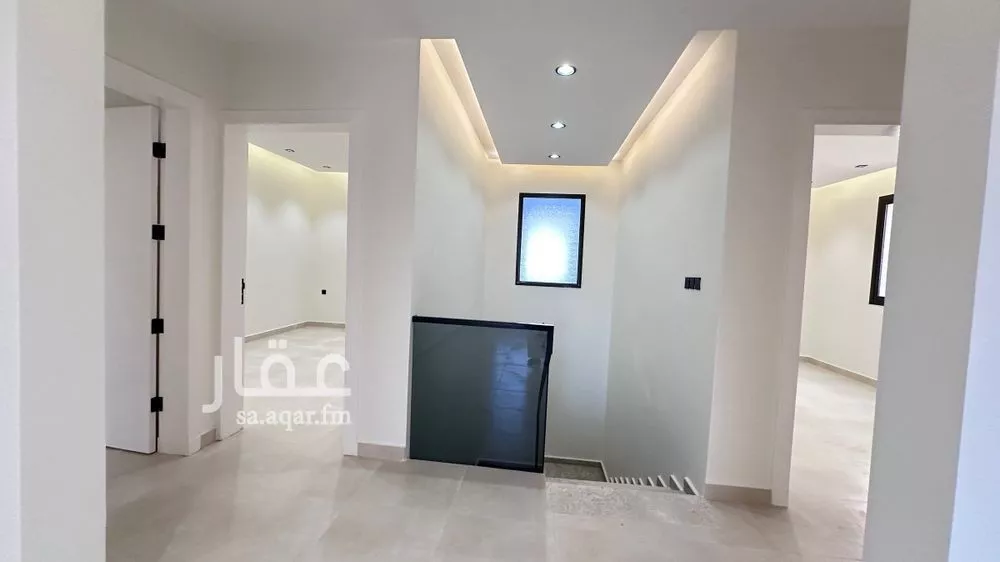 6 bedroom apartment in Tuwaiq, Riyadh 9