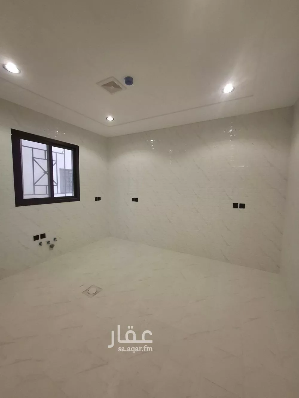 5 bedroom apartment in Al Hazm 7