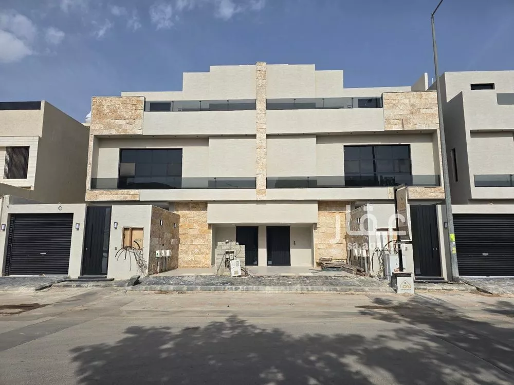 3 bedroom floor in Al Nahda 2