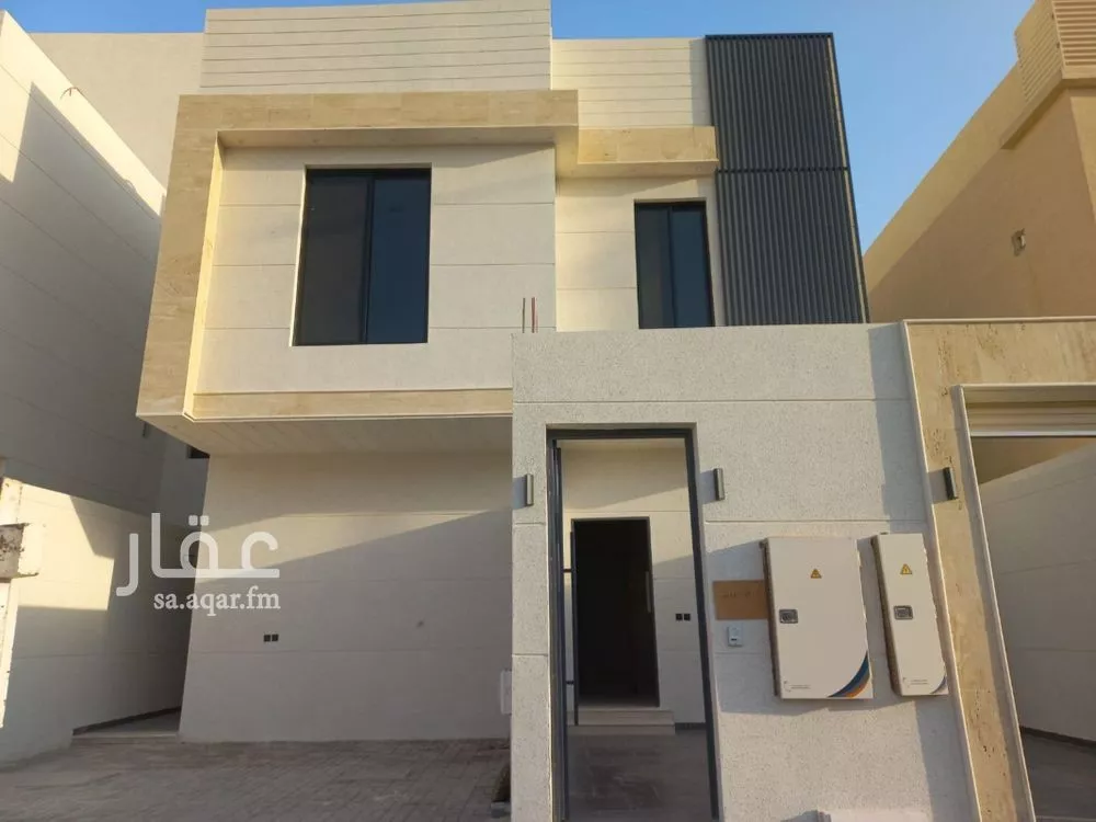 3 bedroom apartment in Al Uraija Al Gharbiyah 2