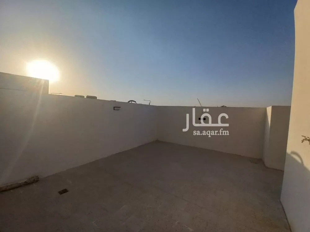 3 bedroom apartment in Al Uraija Al Gharbiyah 11