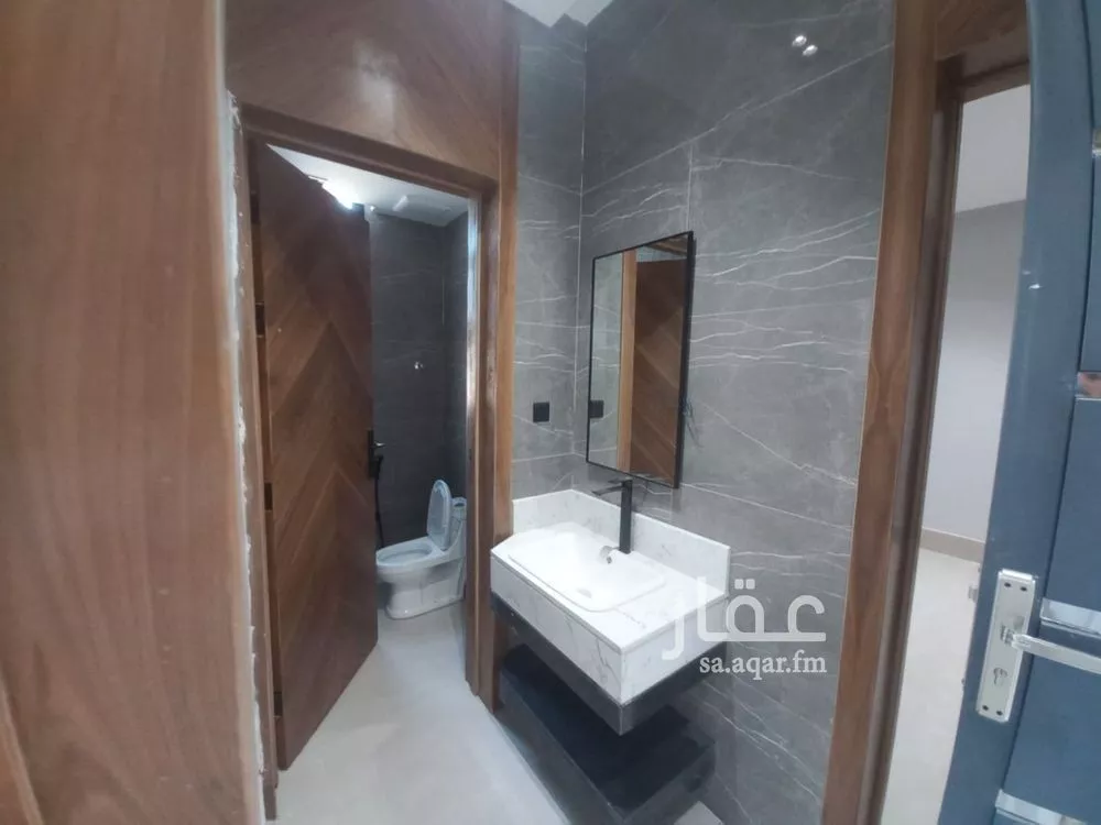 3 bedroom apartment in Al Uraija Al Gharbiyah 4