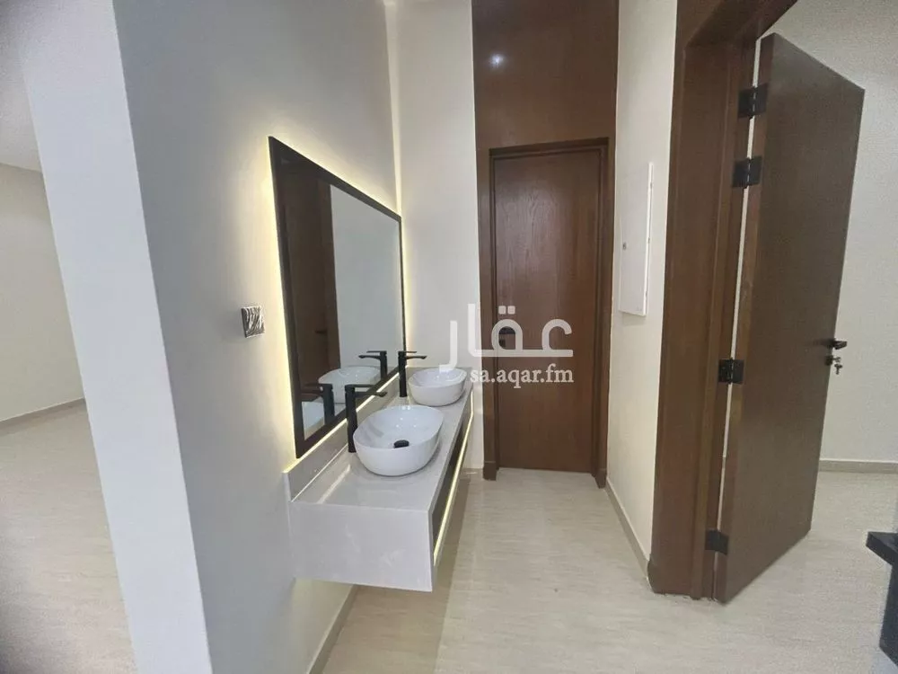 دور 5 غرف في طويق 18