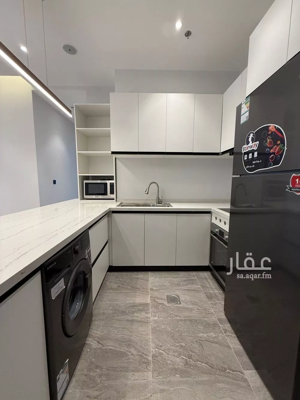 2 bedroom apartment in Al Sahafah 6