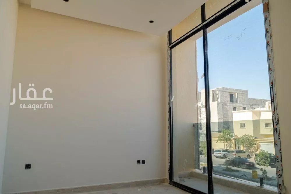 3 bedroom apartment in At Taawon 11