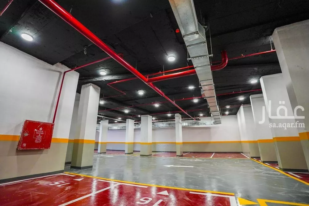 4 bedroom apartment in Al Mahdiyyah 15