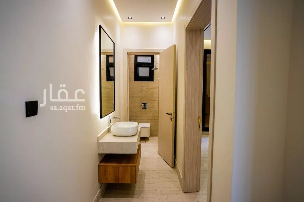 4 bedroom apartment in Al Mahdiyyah 4
