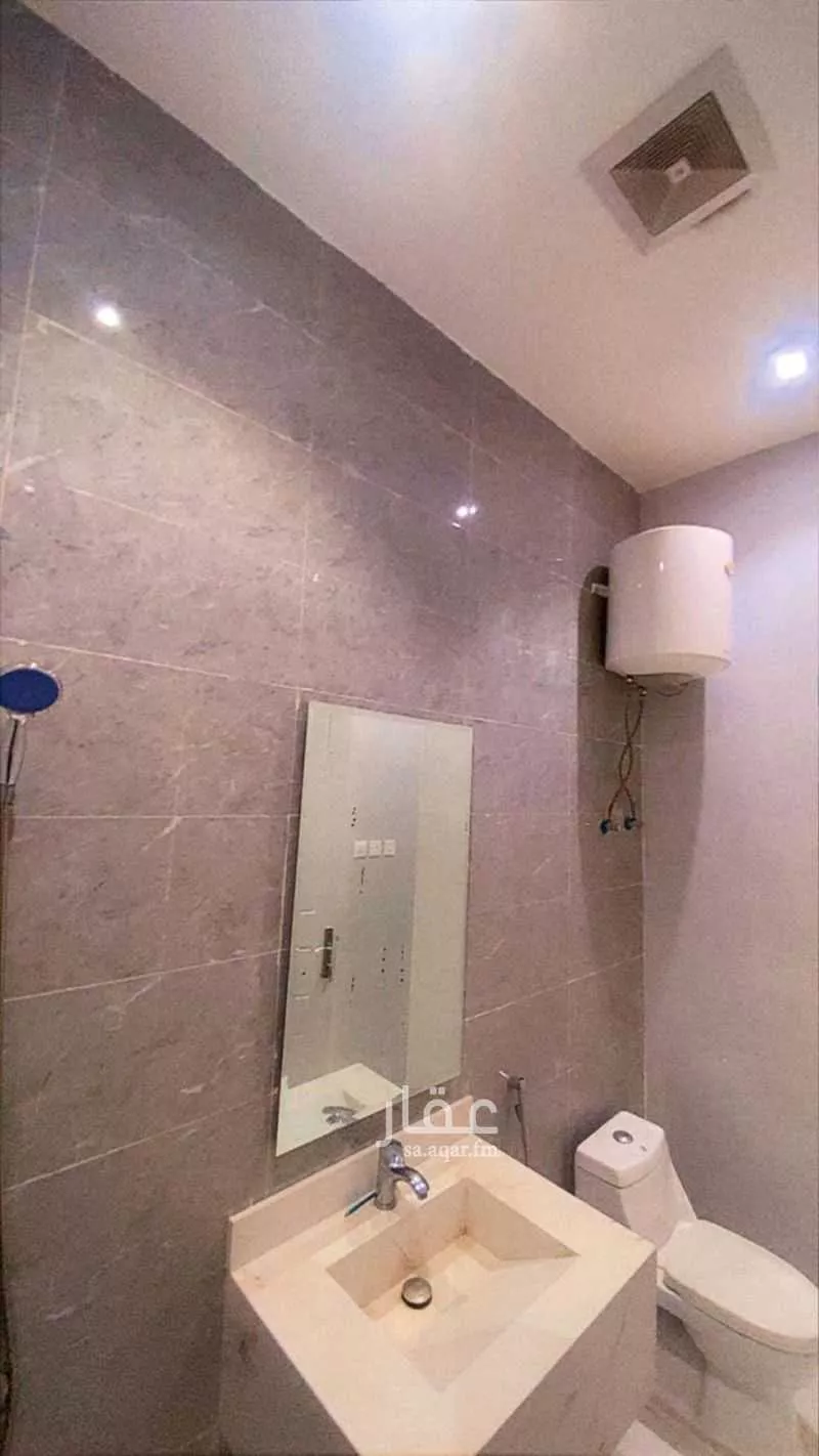 5 bedroom villa in Ad Dar Al Baida, Riyadh 4