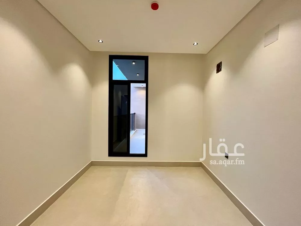 3 bedroom apartment in Al Mahdiyyah 6