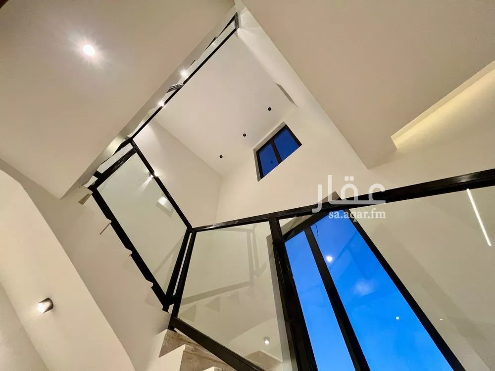 3 bedroom apartment in Al Mahdiyyah 9