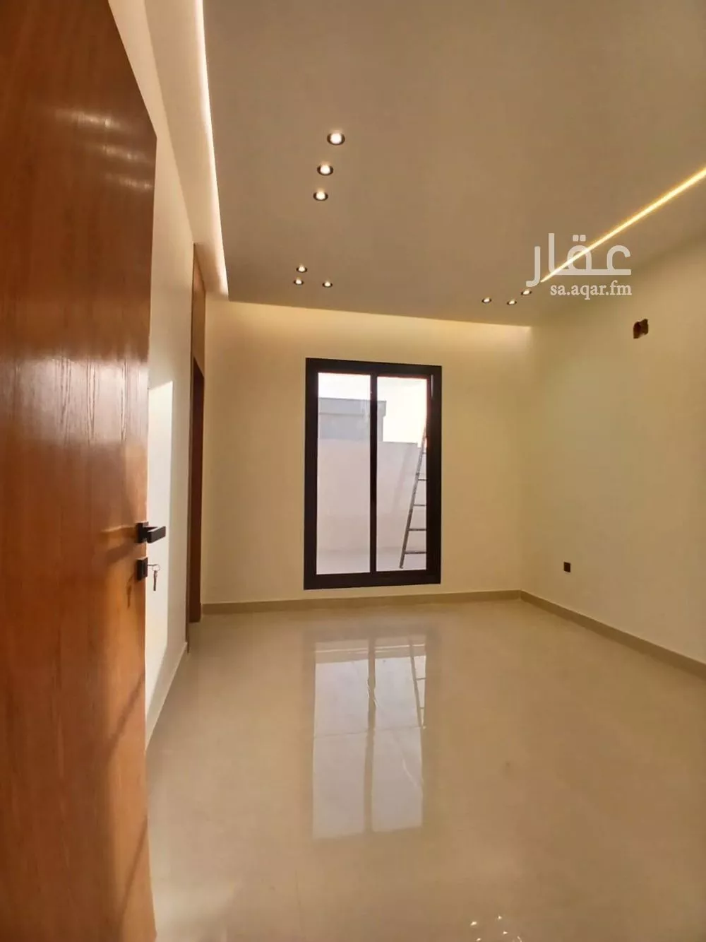 4 bedroom floor in Al Uraija Al Gharbiyah 4