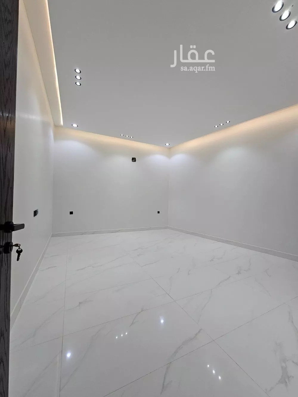 5 bedroom floor in Dhahrat Namar 2