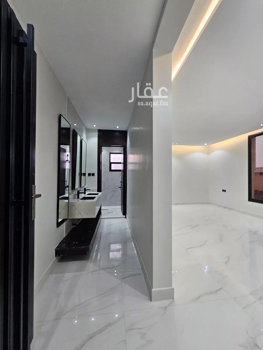 5 bedroom floor in Dhahrat Namar 14