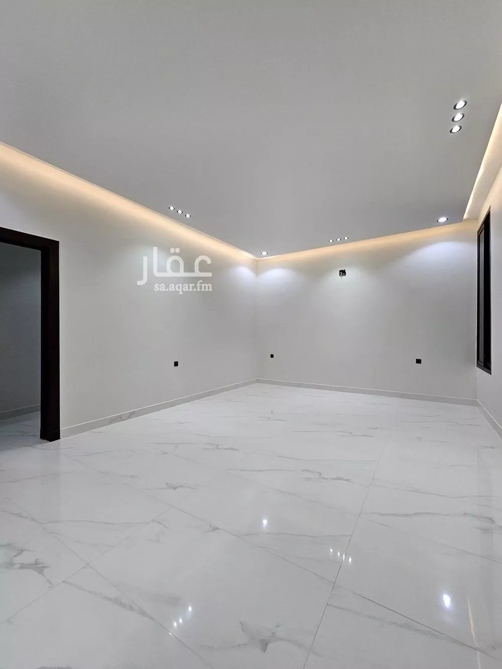 5 bedroom floor in Dhahrat Namar 4