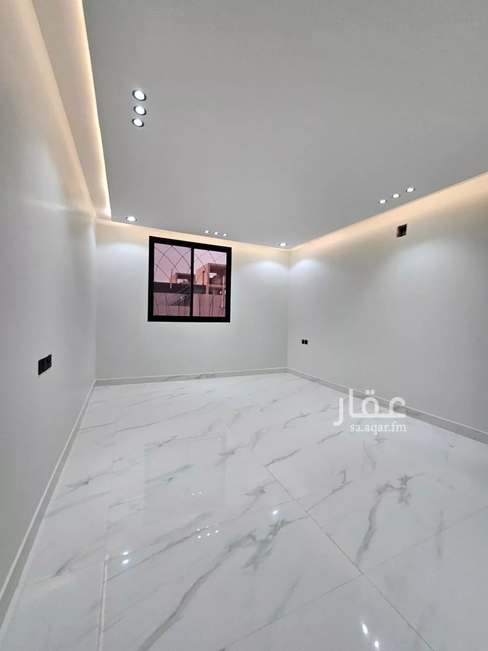 5 bedroom floor in Dhahrat Namar 8