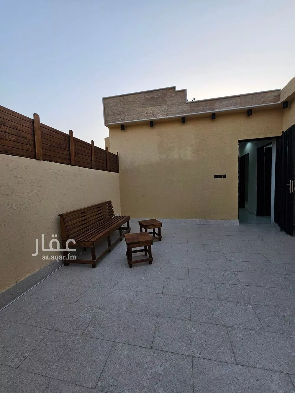 5 bedroom floor in Dhahrat Namar 10