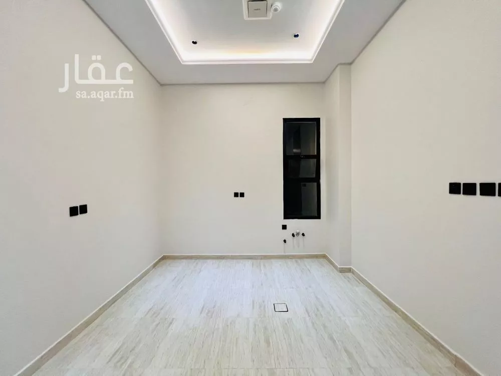 4 bedroom apartment in Al Hazm 5