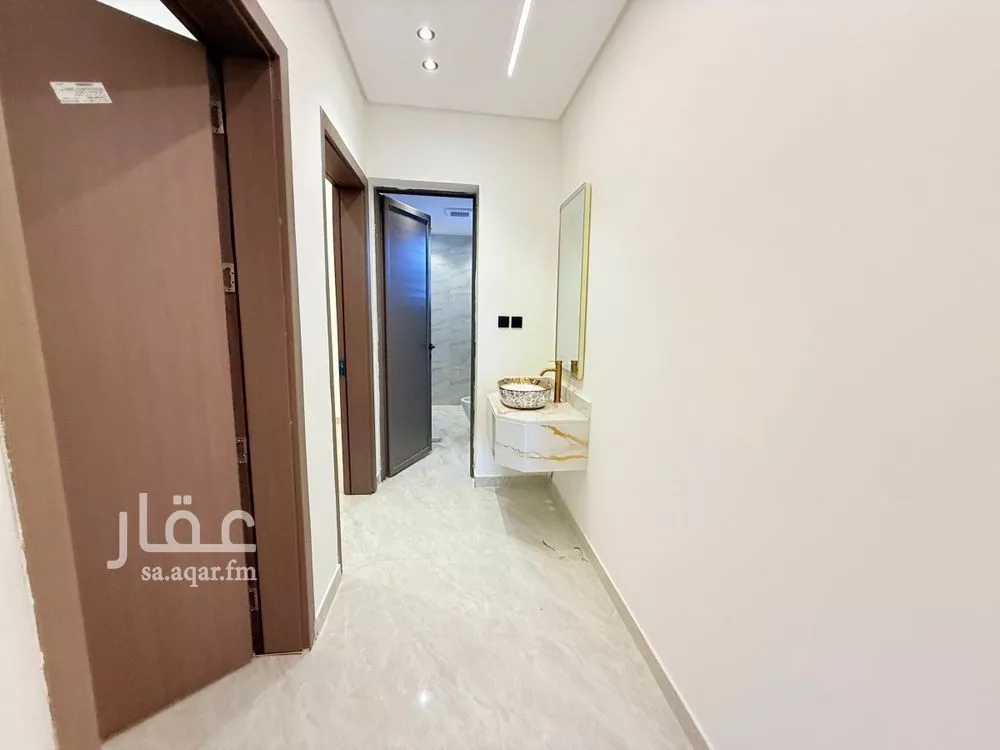 شقة 4 غرف في عكاظ 4
