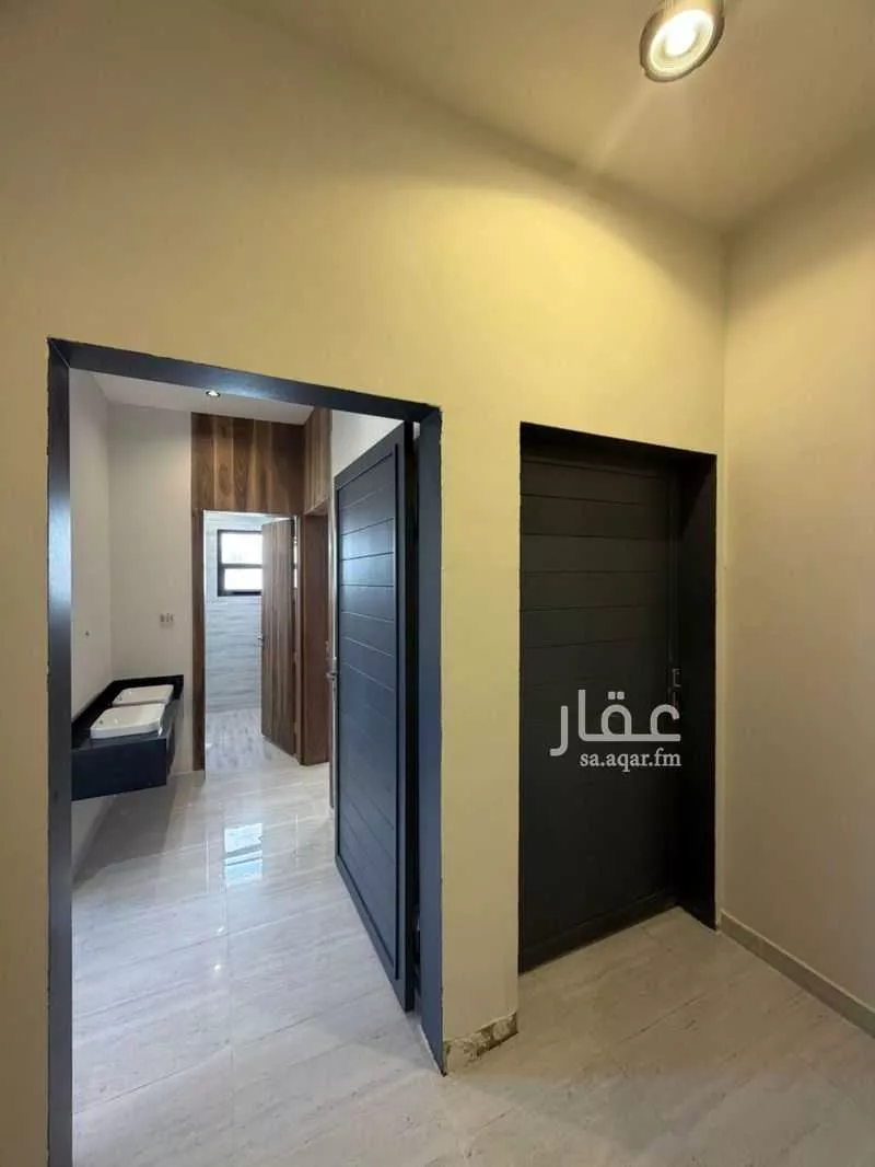 3 bedroom floor in Al Qadisiyah 3