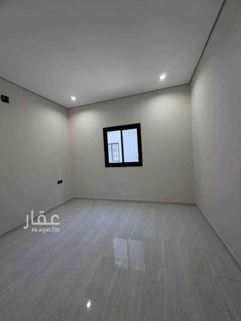 3 bedroom floor in Al Qadisiyah 8