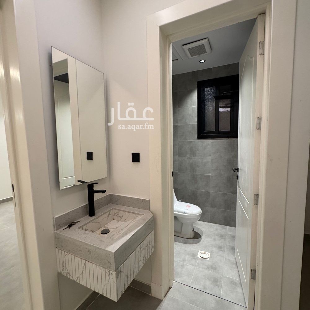 4 bedroom apartment in Tuwaiq, Riyadh 3