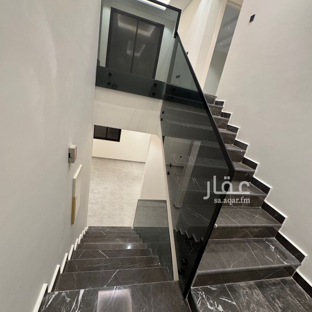 4 bedroom apartment in Tuwaiq, Riyadh 4