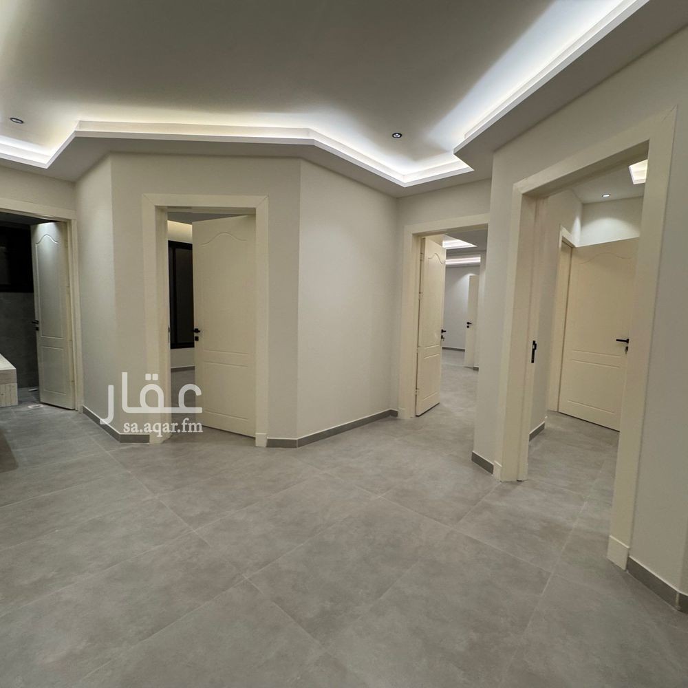 4 bedroom apartment in Tuwaiq, Riyadh 15
