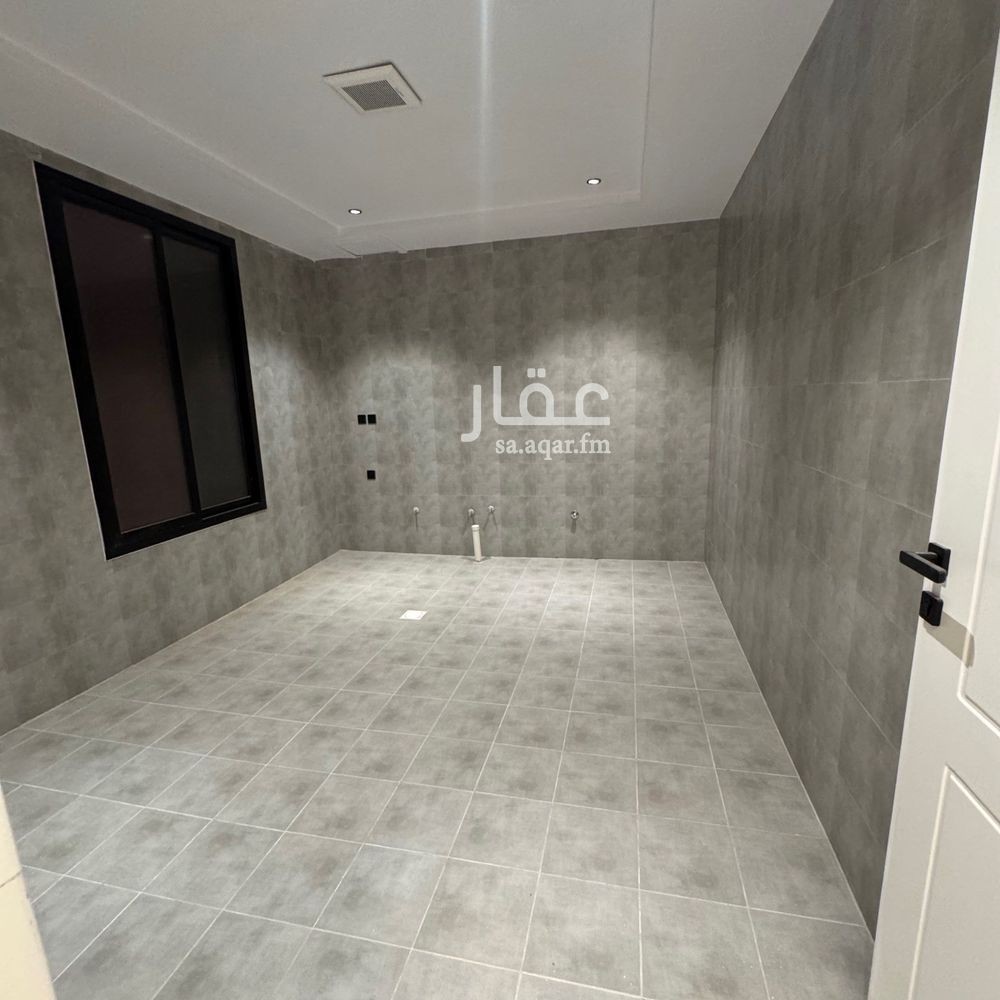 4 bedroom apartment in Tuwaiq, Riyadh 10