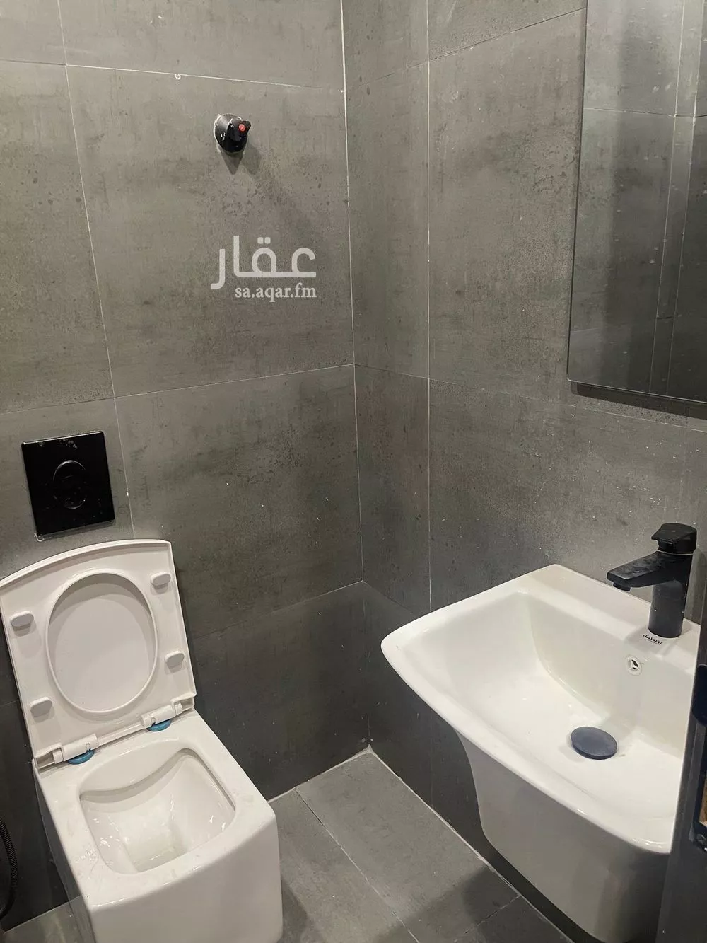 3 bedroom apartment in Al Aridh 11