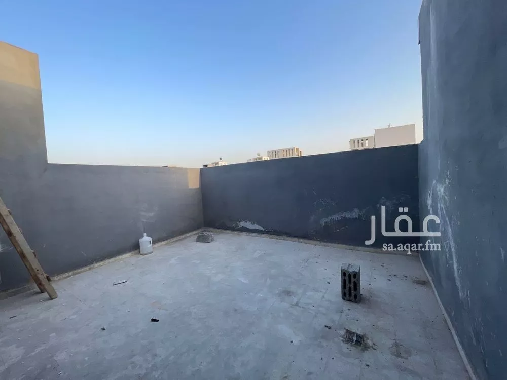 2 bedroom floor in Al Rimal 9