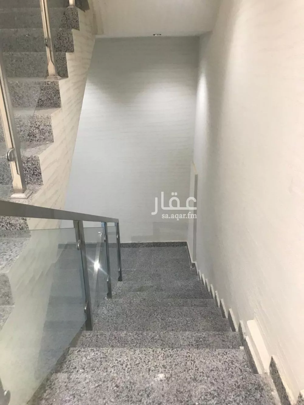 شقة 3 غرف في الزهرة 7