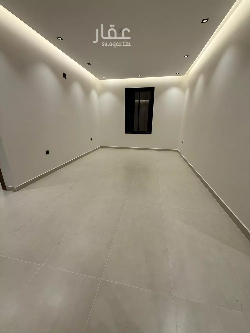 شقة 4 غرف في طويق 9